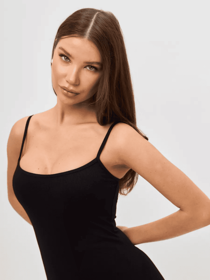 La Parisienne – Robe Sculptante et Silhouette Lissée