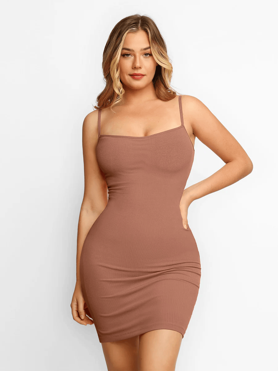 La Parisienne – Robe Sculptante et Silhouette Lissée